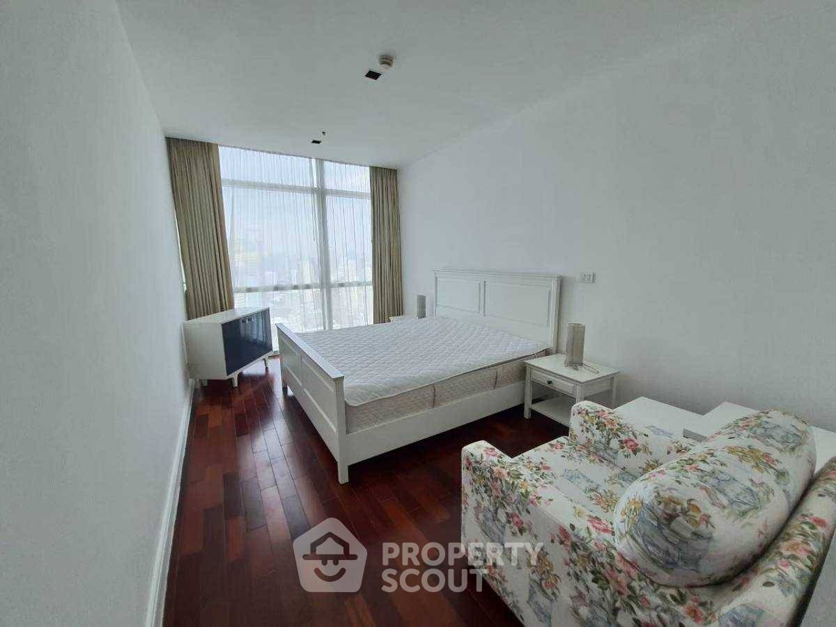 picture 4-BR 294 Sqm High-Floor Athenee Residence 200m To BTS Phloen Chit (ID 1865735) - 3/20