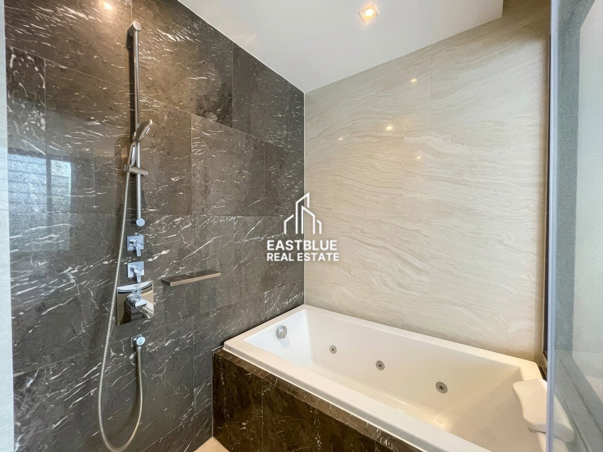 picture For Rent Ashton Silom 🏙️ Luxury Condo in Bangkok - 9/10