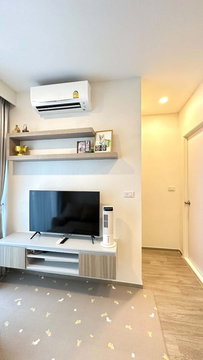 S090049 Brompton Pet Friendly Sukhumvit 107