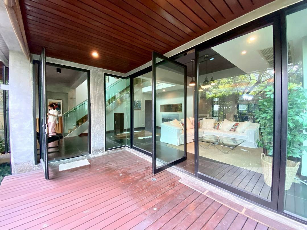 รูป LTHC15595 Luxury House for Rent Thonglor | Private Pool Jacuzzi | Near BTS Thonglor | 220,000 THB - รูปที่ 3/14