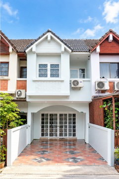 			2-story townhome SuanSiam Market RamInthra 270. 2bed 2bath 400m. from Amorini Mall and Siam Amazing          