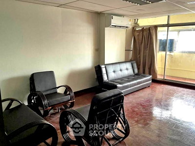 Condos for rent : 2-BR Condo at I.T.F. Silom Palace Condominium near BTS Chong Nonsi (ID 3458698)
