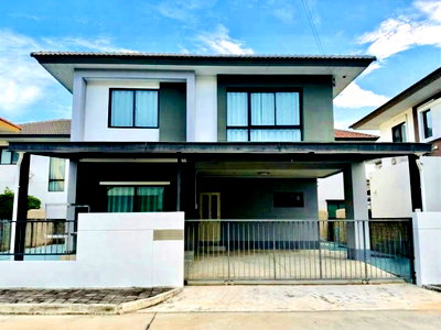 Houses for rent Chiang Mai : Vararom Premium Kaew Nawarat – Tha Rua, Fully furnished detached house with complete facilities. (Tel/Line 088-5986998)