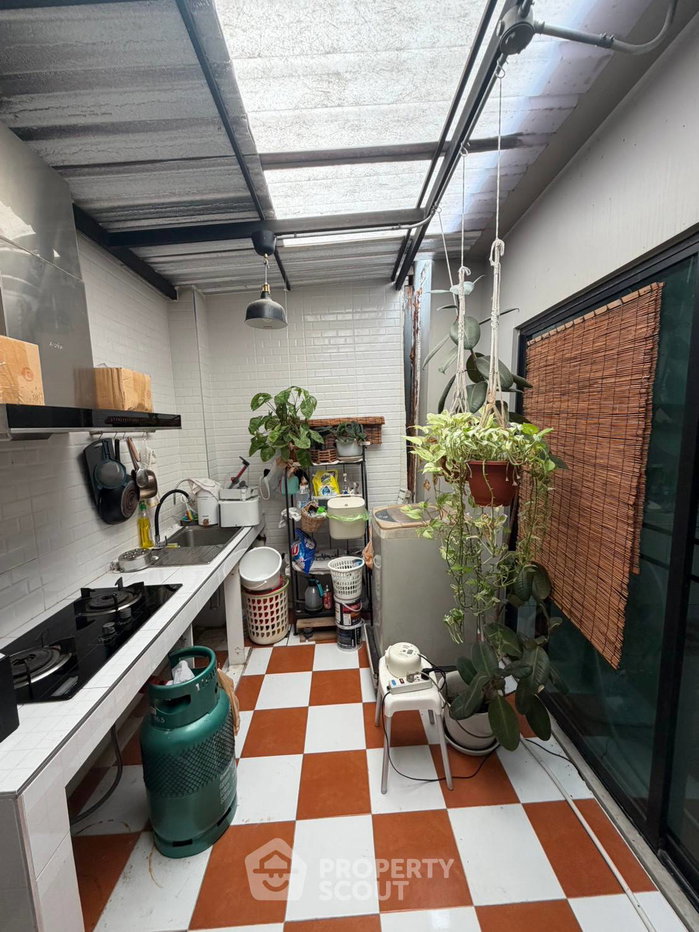 รูป ขายทาวน์เฮาส์ 3 ห้องนอน โครงการ The Colors Bangna - Wongwaen 2 (ID 3456863) - รูปที่ 7/19