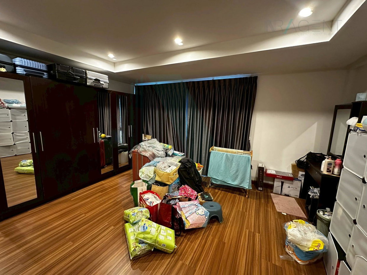 รูป 📌 ขายทาวน์เฮาส์ โครงการ ศุภาลัย เอสเซ้นส์ ลาดพร้าว 3 ชั้น 4 ห้องนอน 3 ห้องน้ำ - รูปที่ 8/8