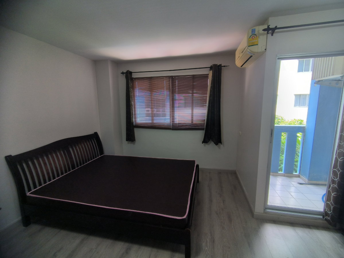 picture For Sale - Lumpini CondoTown Rattanathibet, Building D1 (3rd Floor) - 7/15