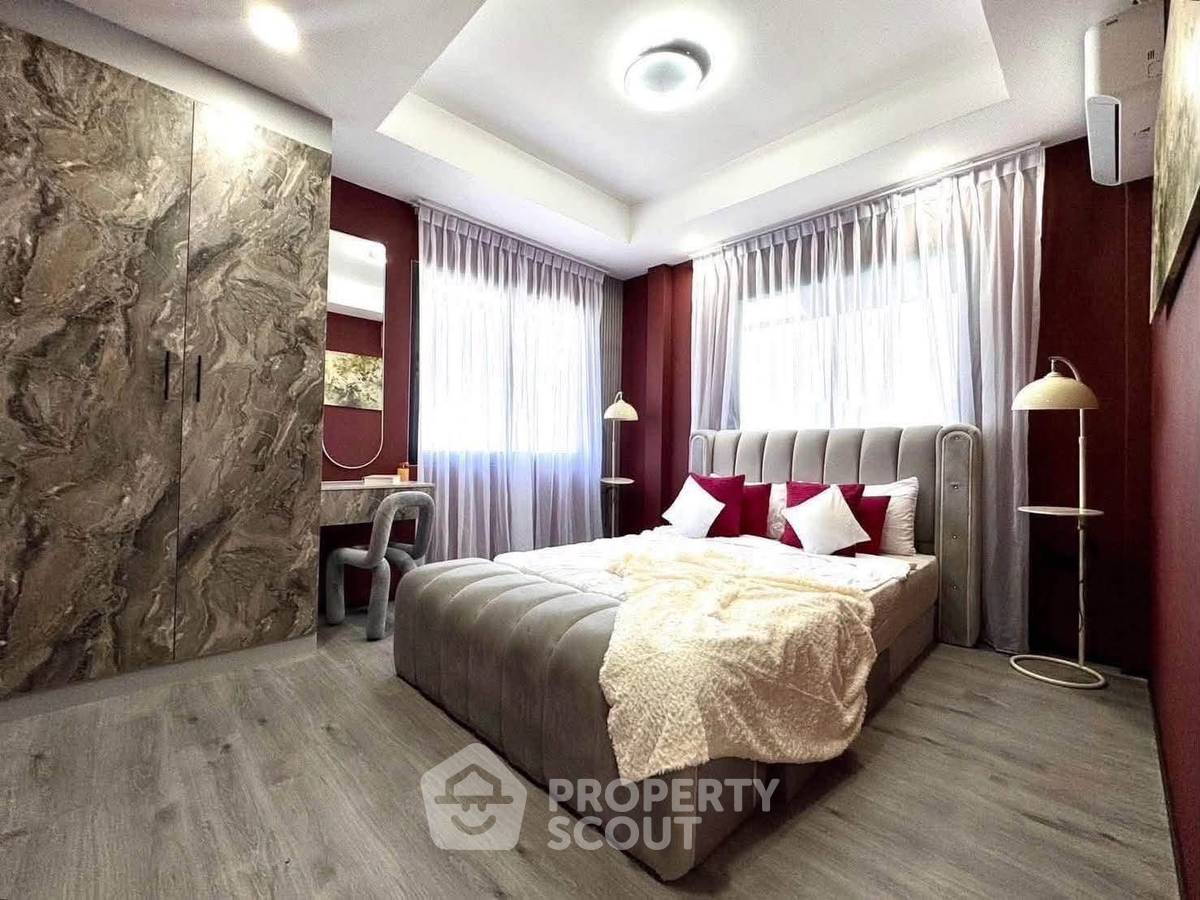 picture 5-BR Villa close to East Pattaya (ID 3460285) - 8/19