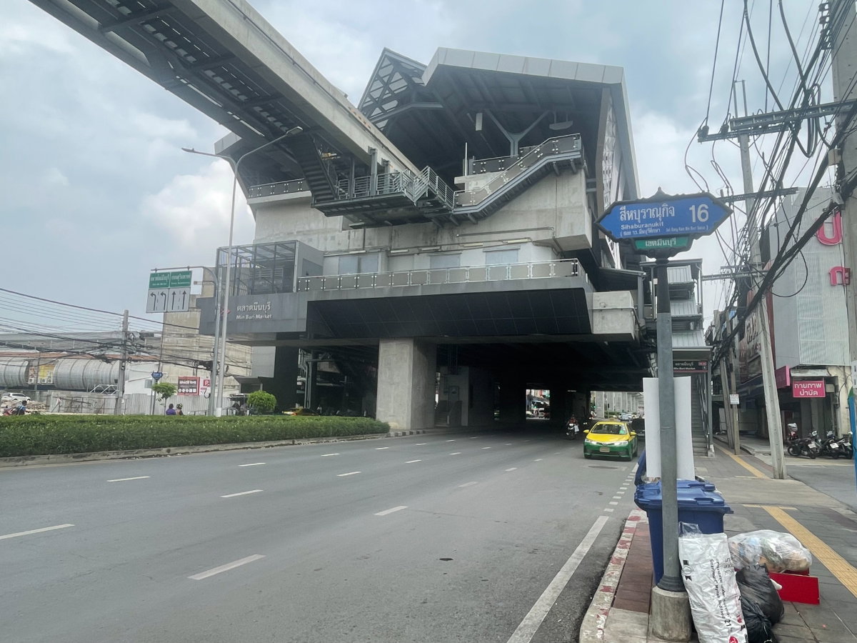 รูป ขายที่ดินถมแล้ว มีนบุรี 196 ตร.ว. ทำเลดี ใกล้ MRT ตลาดมีนบุรี เพียง 200 เมตร - รูปที่ 2/5