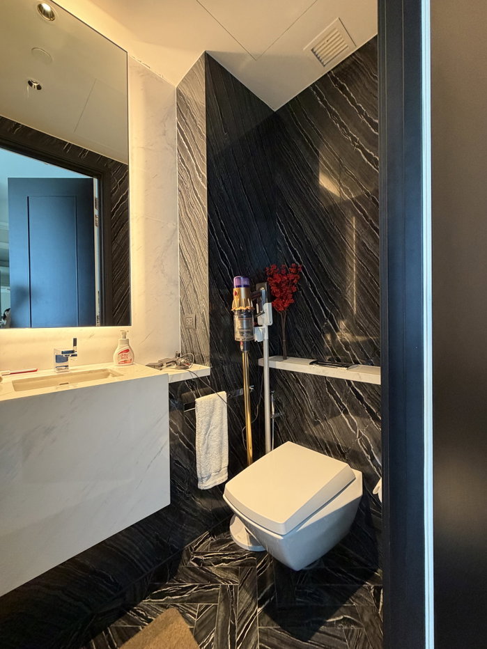 picture Four Seasons Private Residence Bangkok, 2 Bedrooms – BTS Saphan Taksin, for sale - 19/20