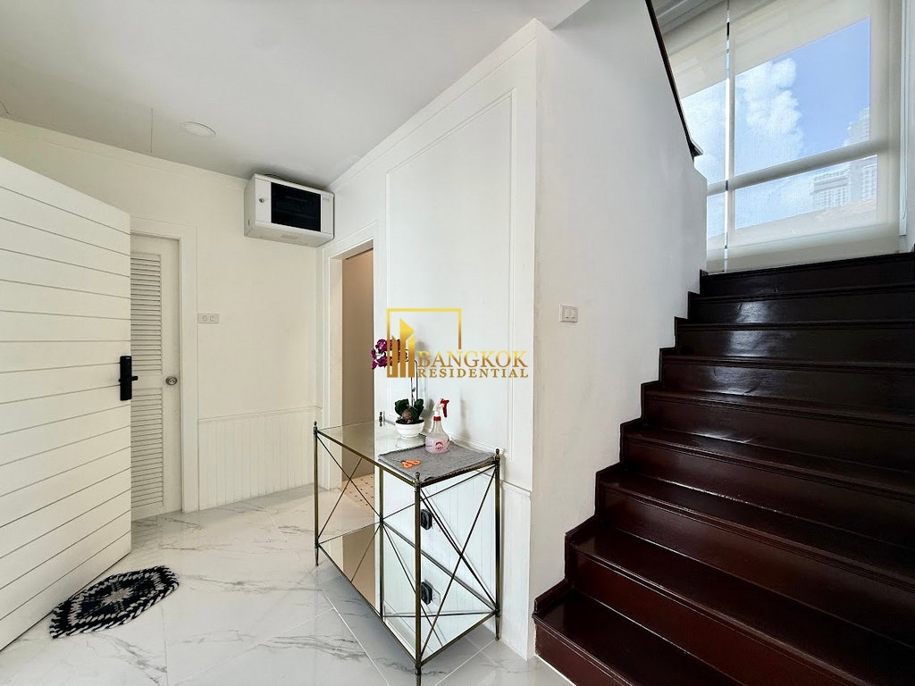 รูป Modern 4 Bedroom Townhouse For Rent in Ekkamai Area - BR49107TH - รูปที่ 5/45