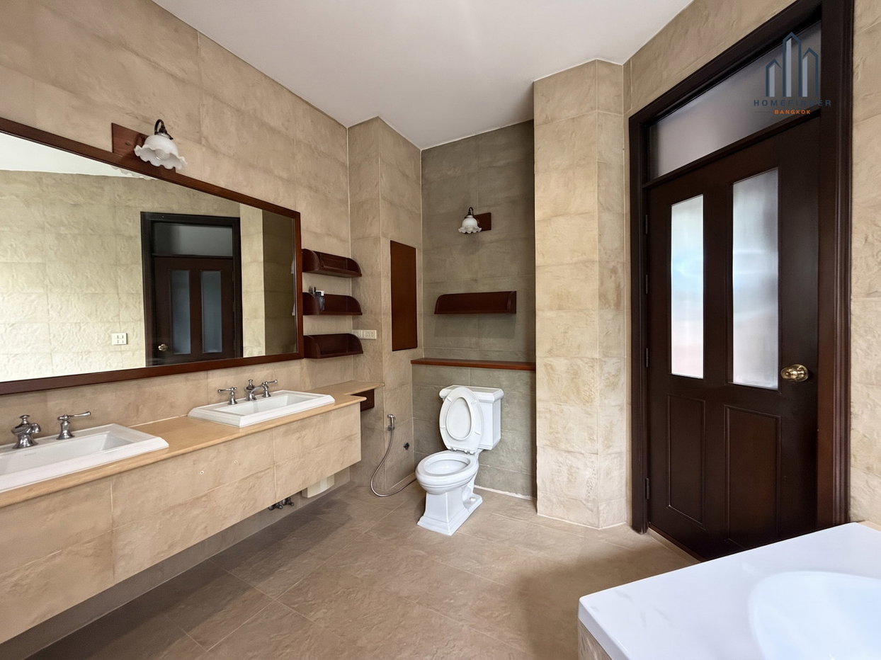 picture House Ladprao, 5 Bedrooms – MRT Chok Chai 4, for rent - 12/19