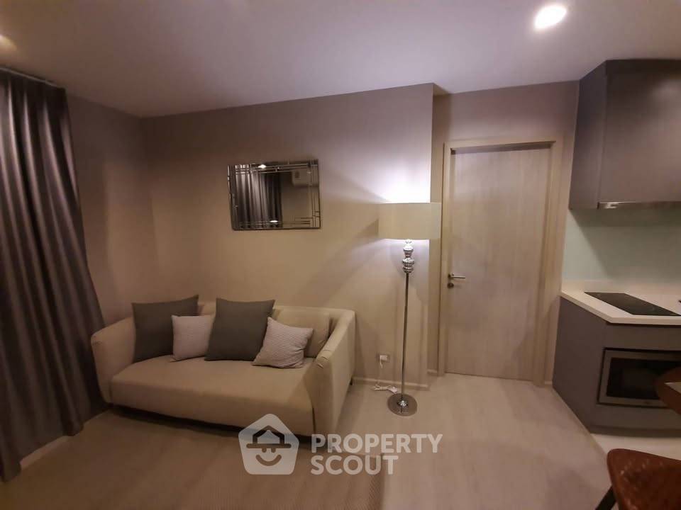 รูป ใกล้ BTS ทองหล่อ 300 ม. | คอนโด 2 ห้องนอน Rhythm Sukhumvit 36-38 (ID 3238356) - รูปที่ 4/32