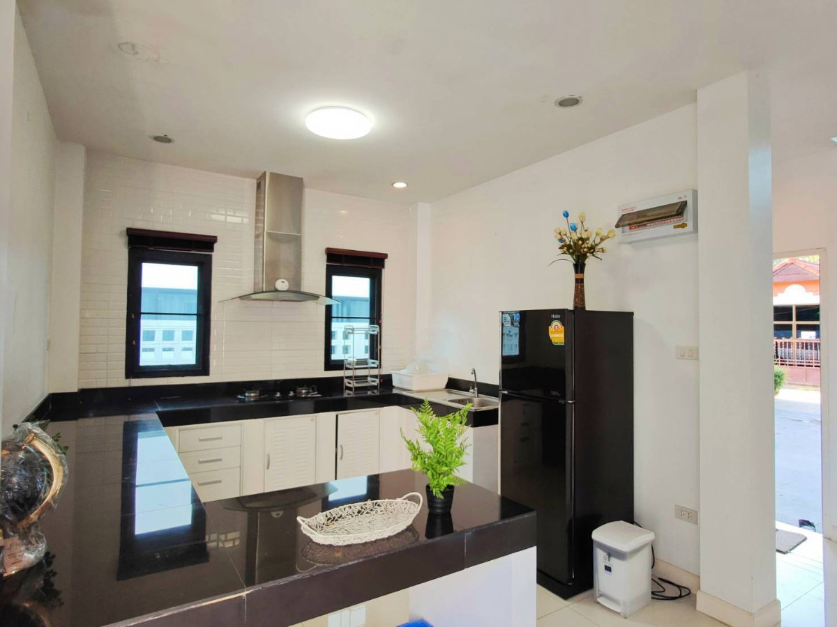 picture Renovated 3-Bedroom Home with Front Lawn | Mahidol Road–Chang Khlan, Chiang Mai - 11/17