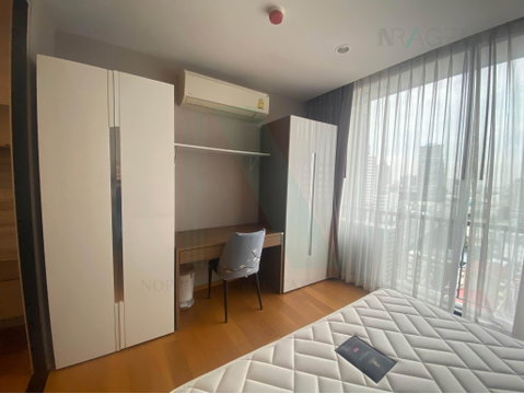 ð For Rent Condo NOBLE REVO SILOM Building 1, Floor 18,1 bed room, Room size 33.00 sqm