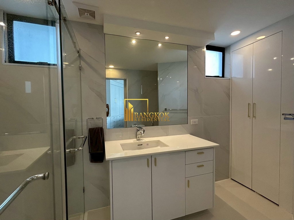 picture President Park | Spacious 2 Bedroom Condo For Sale - BR10112CD - 10/25