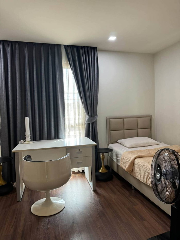รูป บ้านว่างให้เช่า – หมู่บ้านโรชาเลีย สันผักหวาน หางดง เชียงใหม่ เฟอร์นิเจอร์ครบ พร้อมเข้าอยู่ (R1488) T.0946511456 - รูปที่ 7/9
