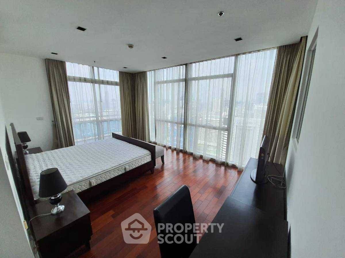 picture 4-BR 294 Sqm High-Floor Athenee Residence 200m To BTS Phloen Chit (ID 1865735) - 2/20