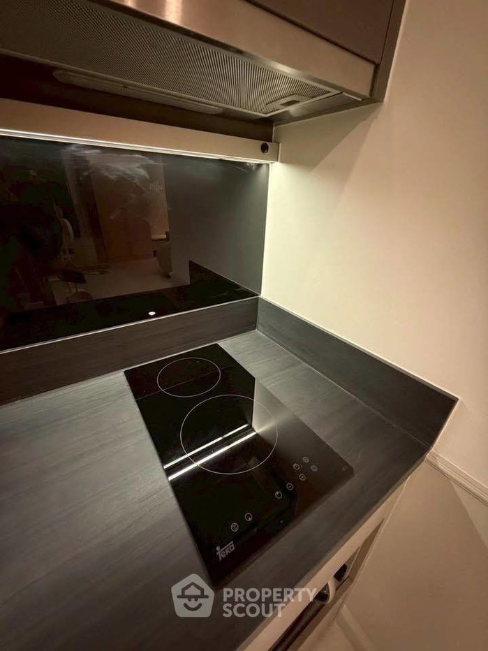 picture 1-BR 50 Sqm On 9th Floor At Oka Haus Sukhumvit 36 near BTS Thong Lor (ID 2615108) - 18/19