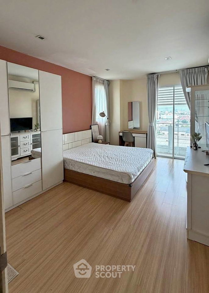 picture 2-BR Condo At Happy Condo Ladprao 101, Wang Thonglang (ID 3460087) - 4/10