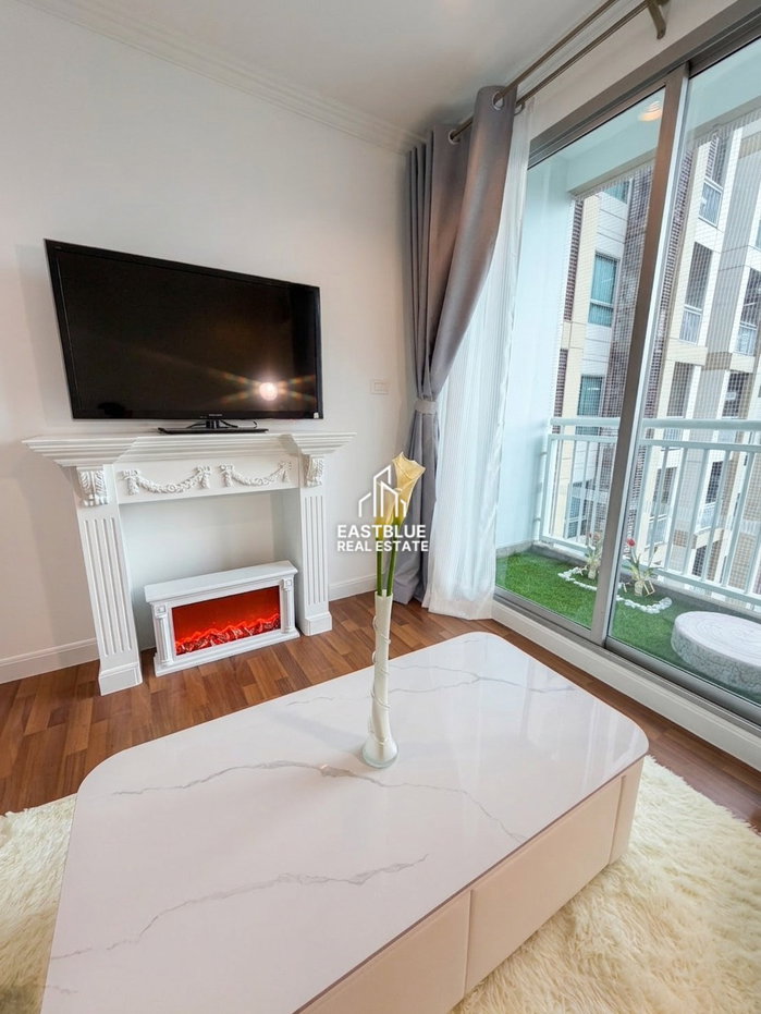 picture For Rent: Centric Scene Phaholyothin 9 - Beautifully Decorated Modern Condo! - 10/10