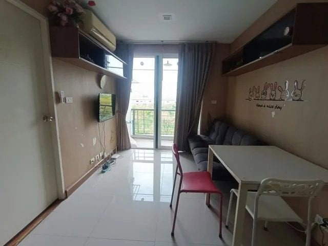 picture A010682 Airlink Residence - 1/6