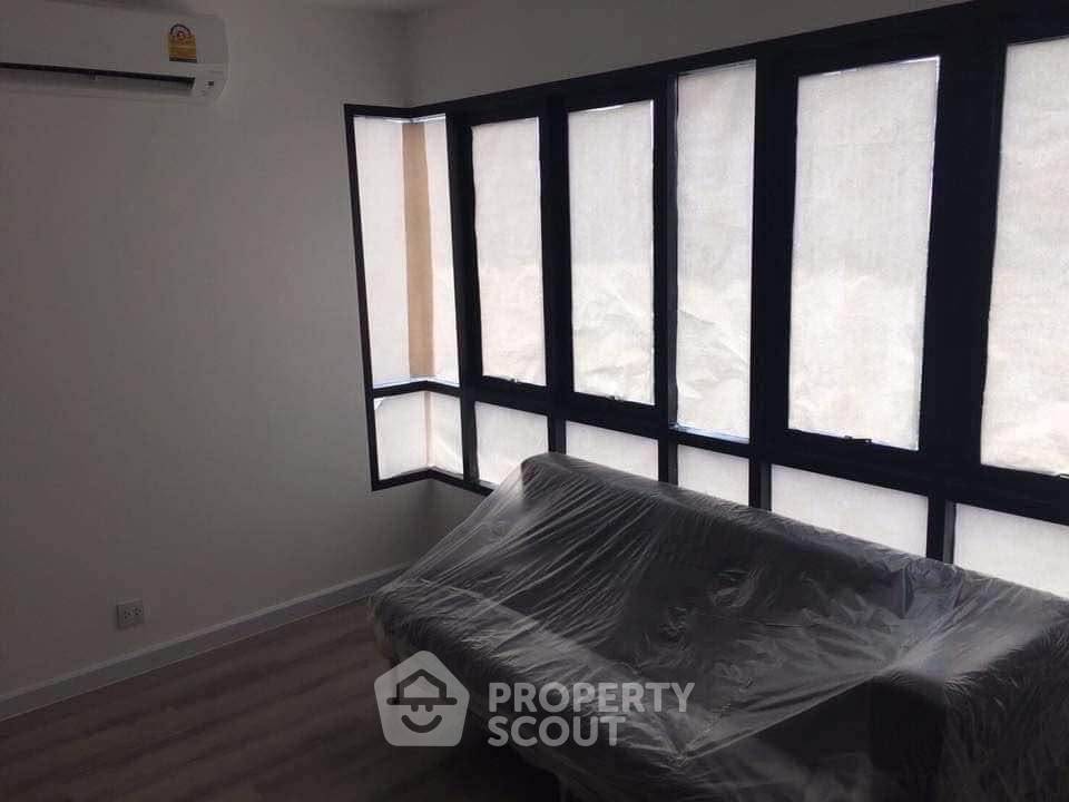 รูป ห้องนอน 2 ห้อง ใกล้ BTS ปู่เจ้า 200 ม. Pause Condo Sukumvit 115 (ID 3297891) - รูปที่ 7/18