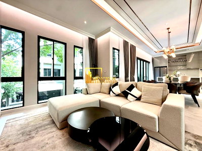 Houses for rent Outer Sukhumvit : Lavista Prestige Village | Gorgeous 4 Bedroom Luxury House - BR28076SH