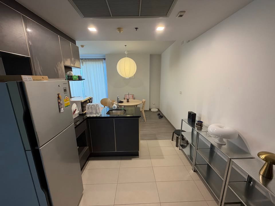รูป Condo for Rent: NYE by Sansiri  2 Bedrooms, 2 Bathrooms, 63 sq.m.  27th Floor, Corner Unit - รูปที่ 3/8