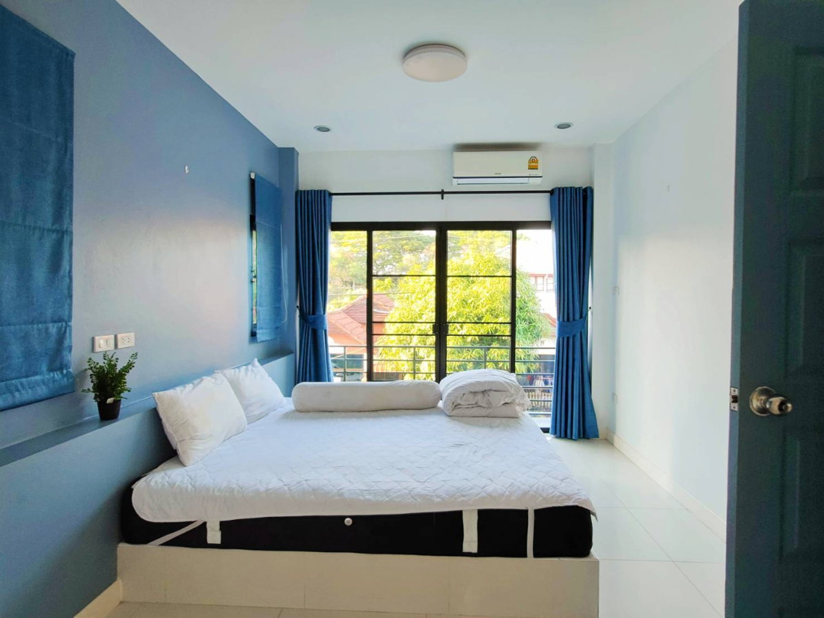 picture Renovated 3-Bedroom Home with Front Lawn | Mahidol Road–Chang Khlan, Chiang Mai - 7/17