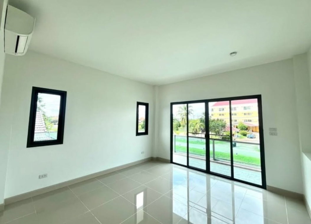 picture House for Sale !!!  @KadFaRang HangDong ChiangMai. - 7/19