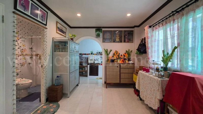 รูป ทาวน์เฮ้าส์ 2 ชั้น 26.9 ตร.ว. เฟิสท์โฮม วัชรพล (สุขาภิบาล 5) หลังมุม ต่อเติมครบ บ้านสวย พร้อมอยู่ - รูปที่ 17/33