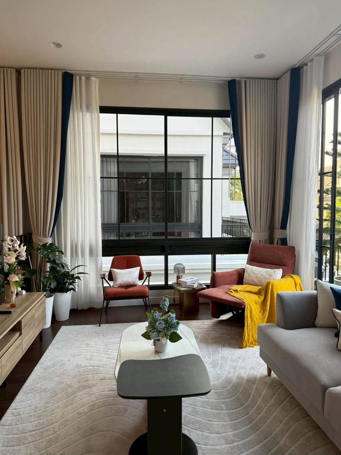 รูป 🏡 ให้เช่าบ้านเดี่ยวหรู นาราสิริ พหล–วัชรพล (ซีรีส์ใหม่) บ้านใหม่ ไม่เคยเข้าอยู่ Fully Furnished - รูปที่ 2/16