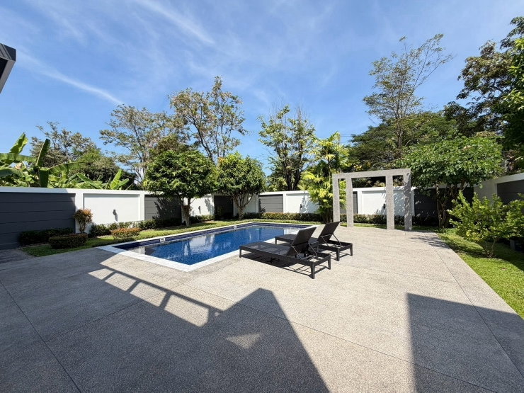 รูป 🏡ขายพูลวิลล่าหมู่บ้านวังตาล อ.หางดงใกล้กาดฝรั่ง
ลดเหลือ 14.9 MB พร้อมเฟอร์นิเจอร์
- รูปที่ 3/17