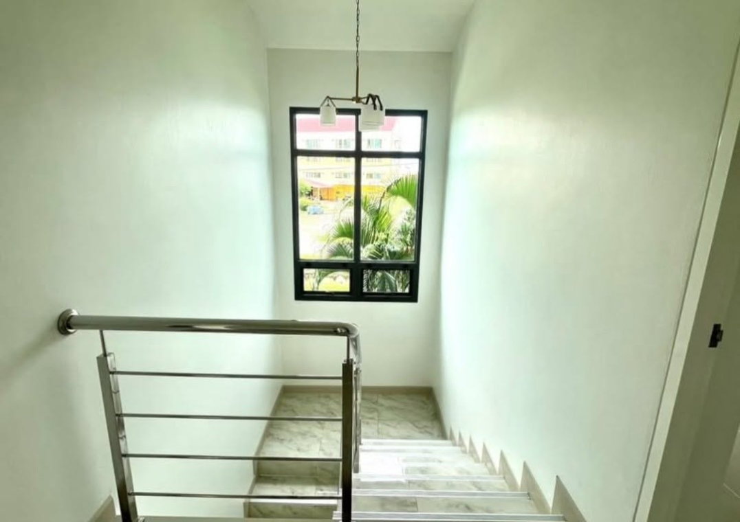 picture House for Sale !!!  @KadFaRang HangDong ChiangMai. - 10/19