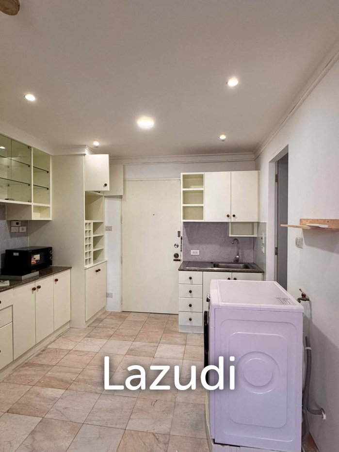 picture First Tower 50 sqm Condo on Floor 20 in Khlong Toei Nuea - 5/11