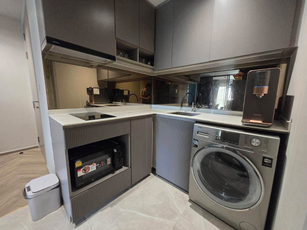 รูป Chapter Thonglor 25 ห้องมุม ชั้น 8 วิวทองหล่อ ขนาด 48 ตร.ม. 2 ห้องนอน แต่งครบพร้อมเข้าอยู่ ปล่อยเช่า 35,000 บาท/เดือน - รูปที่ 10/11