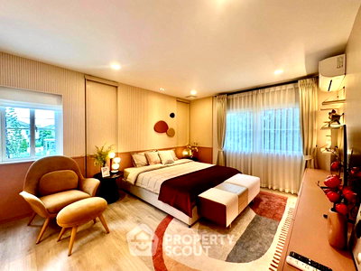Houses for rent Bang Pu Industrial Estate : 4-BR House At Villaggio 2 Srinakarin - Bangna, Bang Kaeo (ID 3462313)
