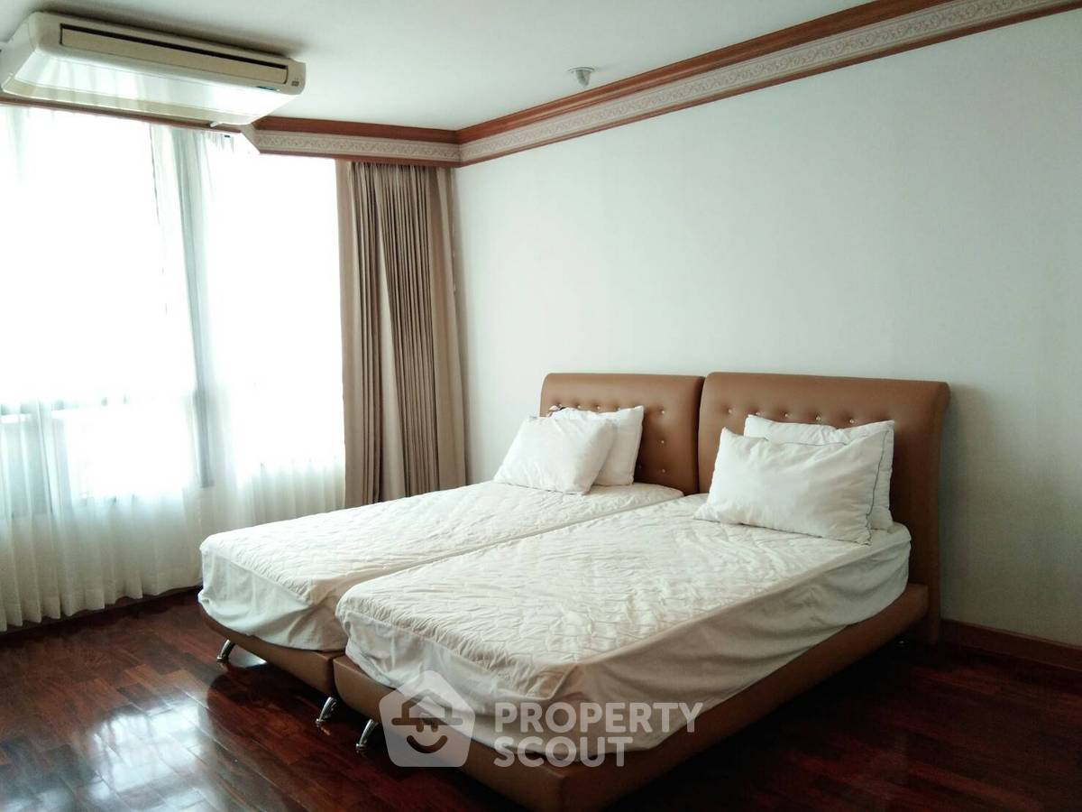 รูป คอนโด 1-ห้องนอน ที่ เพรซิเดนท์ เพลส ใกล้ BTS ชิดลม (ID 882269) - รูปที่ 4/8