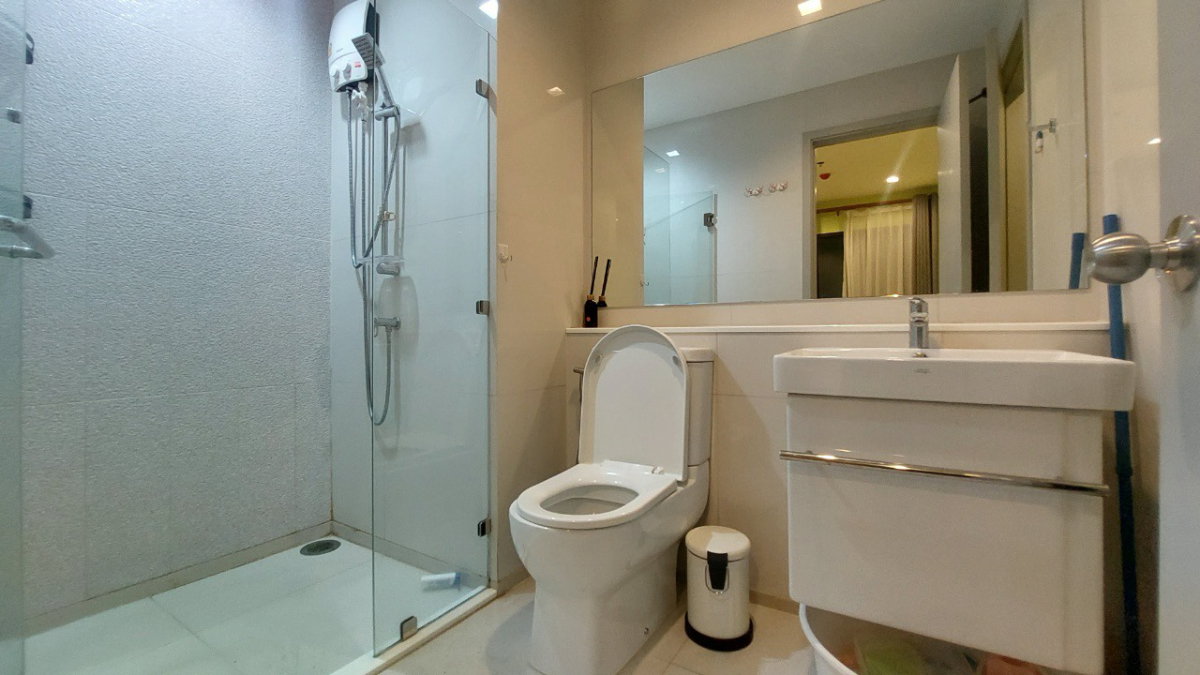 picture Condo For Rent!!Life Sukhumvit 62 - 2/9