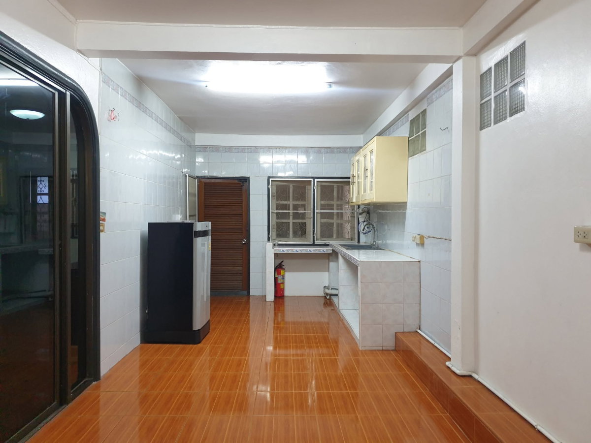 รูป 📢 [ให้เช่า] ✨ บ้านเดี่ยว 2 ชั้น ย่านรัชดา-ห้วยขวาง 60 ตร.ว. ใจกลางย่านธุรกิจและการค้า จอดรถในบ้านได้ 2 คัน เหมาะสำหรับอยู่อาศัยหรือทำโฮมออฟฟิศ - รูปที่ 22/27