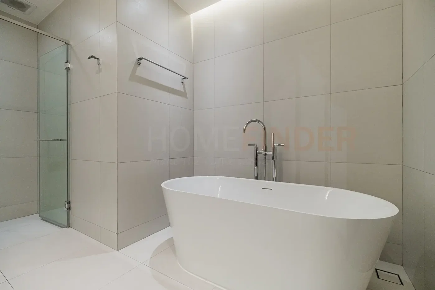 picture Raveevan Space, 3 Bedrooms – BTS Phrom Phong, for rent - 8/12