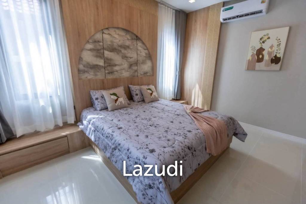 picture Fully Renovated Modern Luxury 3-Bed House in Nidacha Village - 18/30