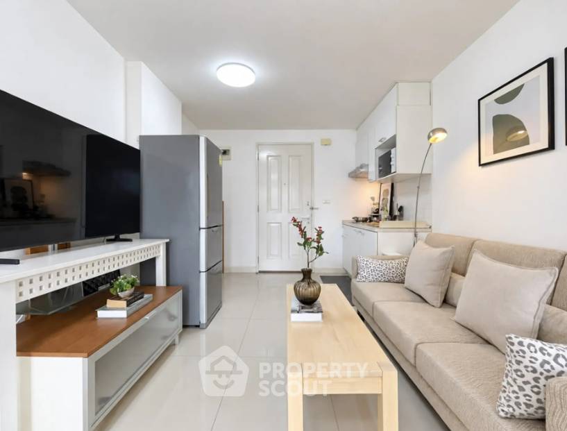 รูป คอนโดหนึ่งห้องนอน The Clover Thonglor Residence ใกล้ BTS ทองหล่อ (ID 3460323) - รูปที่ 1/23