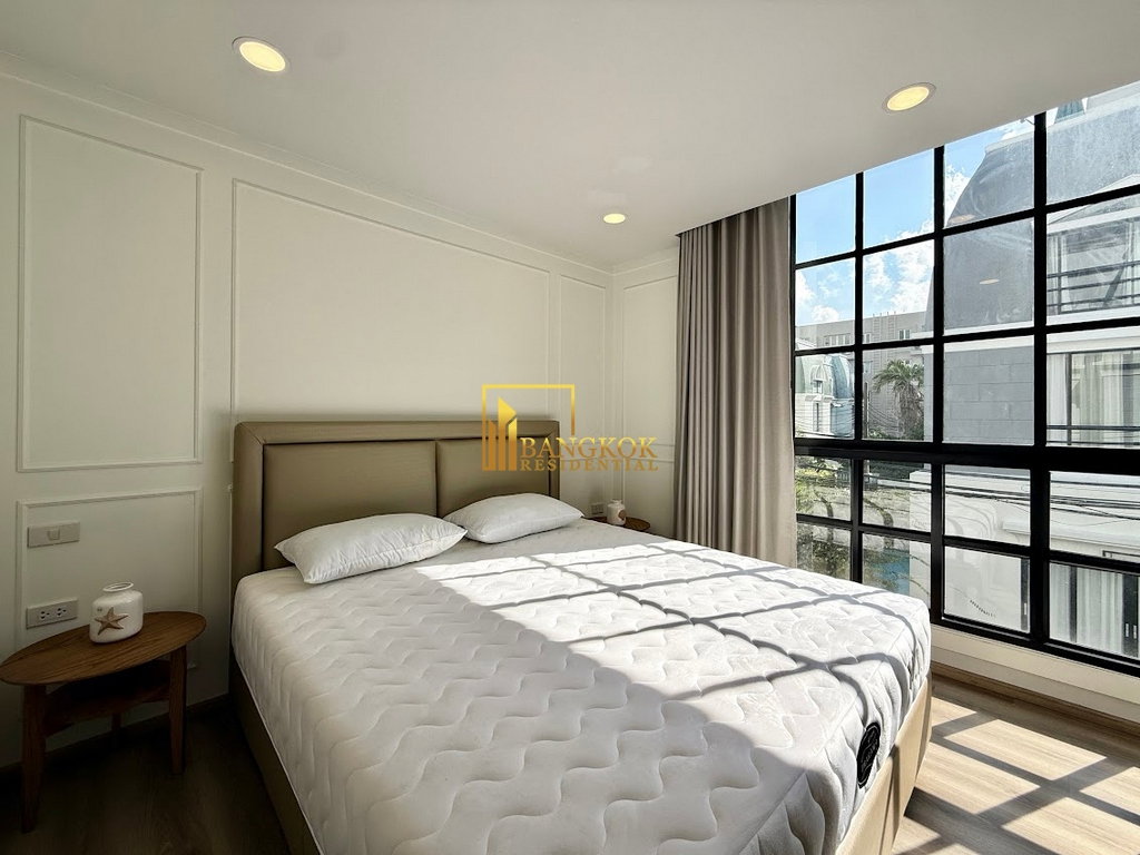 รูป Modern 4 Bedroom Townhouse For Rent in Ekkamai Area - BR49107TH - รูปที่ 16/45