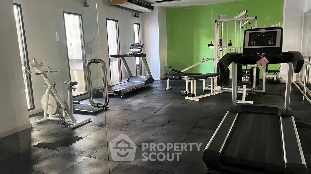 picture 2-BR Condo at The Grand Regent Condominium near BTS Ratchadamri (ID 3458717) - 13/13