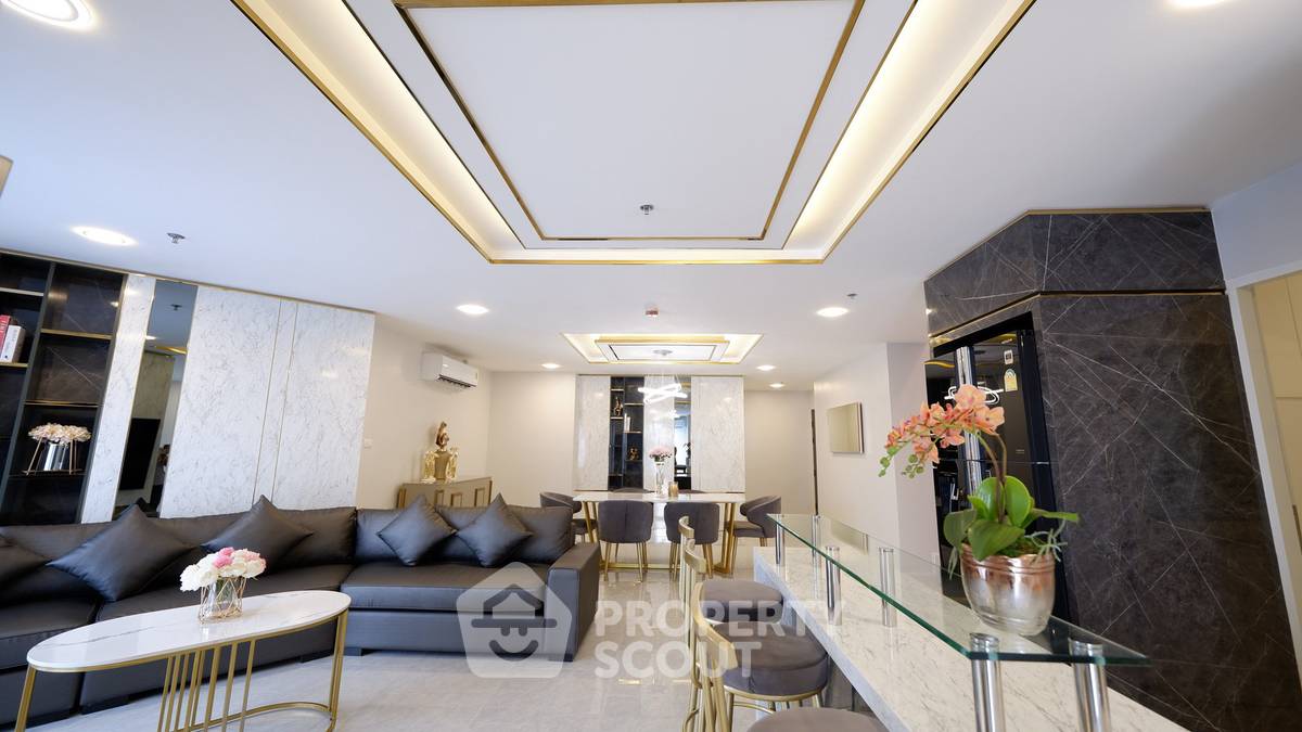 picture 34th-Floor 4-BR Belle Grand Rama 9 Near MRT Phra Ram 9 (ID 3456134) - 1/11