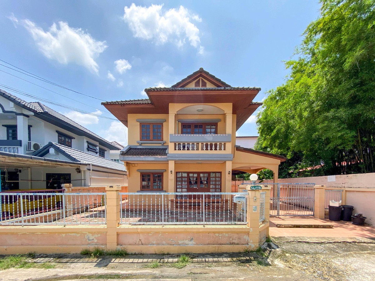 รูป ขายถูก บ้านเดี่ยว แปลงริม! หมู่บ้านศราวัลย์วิลล์ (แจ้งวัฒนะ 28) 4ห้องนอน 3จอดรถ บรรยากาศเงียบสงบ แปลงริม ปากซอย ติด สถานีรถไฟฟ้า เพียง 5.5Mb - รูปที่ 2/62