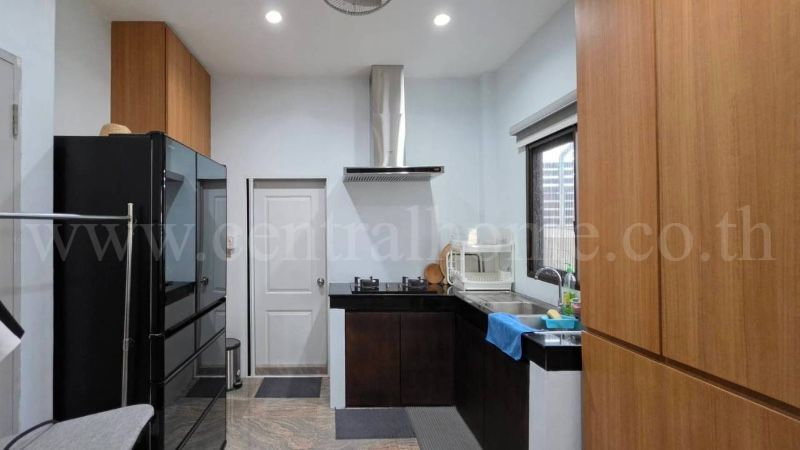 รูป บ้านเดี่ยว 2 ชั้น เซนโทร พหล - วิภาวดี 1 ตกแต่งครบพร้อมอยู่ เดินทางสะดวกมาก - รูปที่ 26/43
