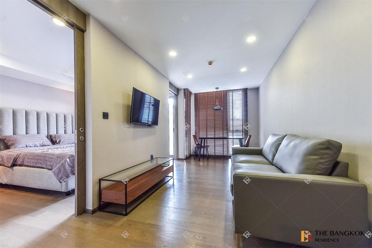 picture Klass Siam near BTS National Stadium Move-in Ready, Just Bring Your Bags - 1/10