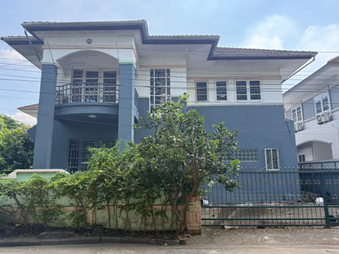 For rent detect house lalin green ville line@757zwvfy